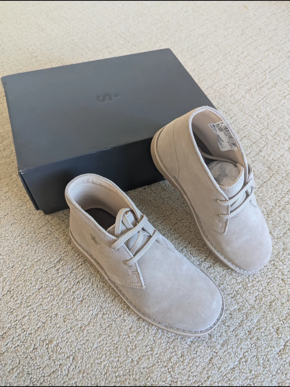 Clarks Originals DESERT BOOT Boy 13.5 Sand Suede Leather Chukka Boots Preppy NEW